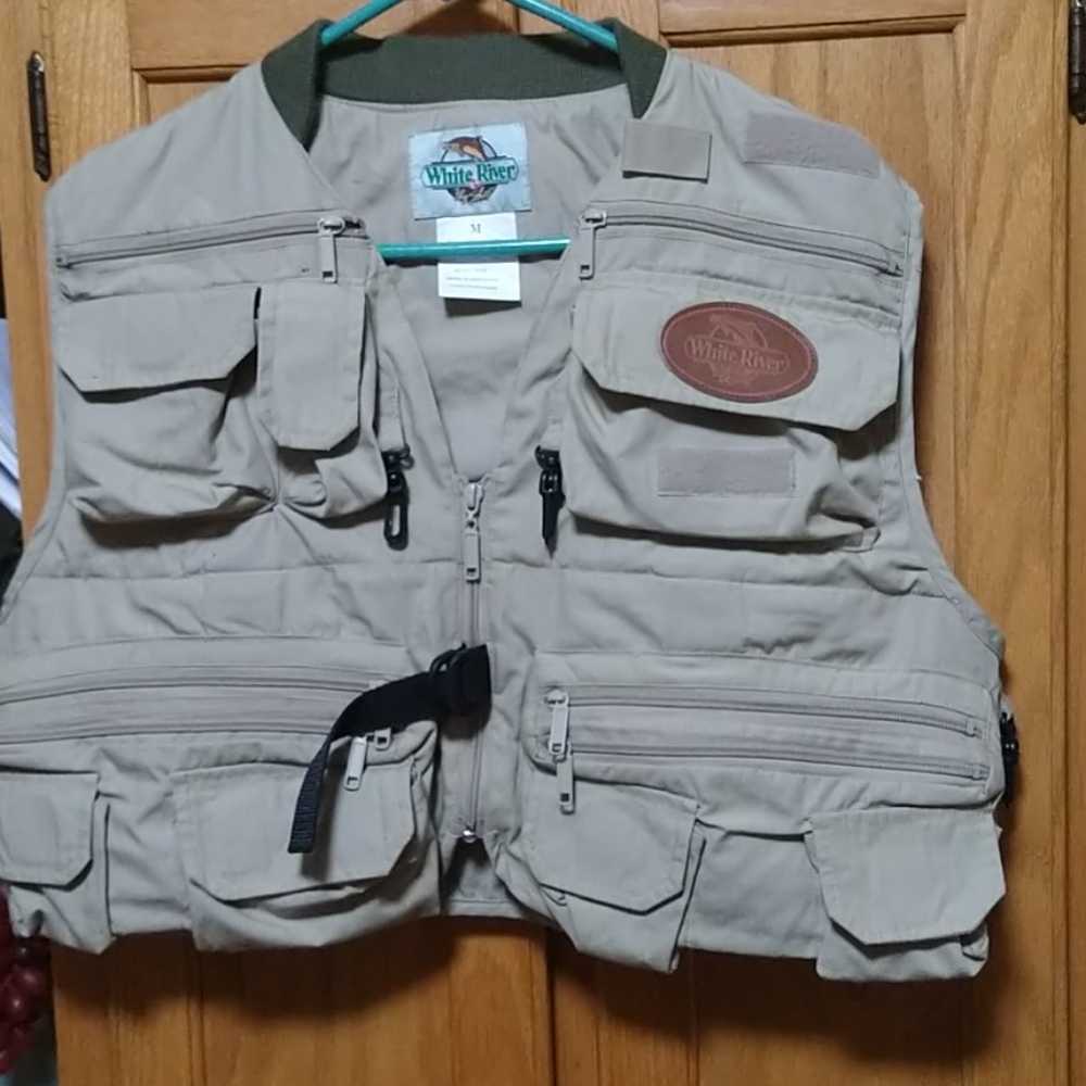 White River vest